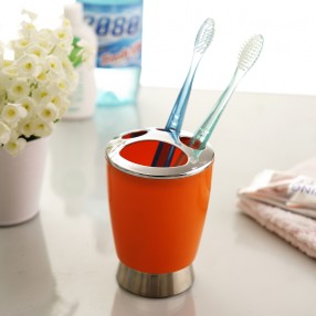 B1970-Toothbrush cup