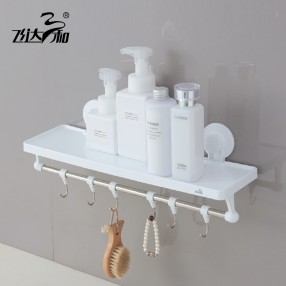 R5210 Powerful suction wall six-hook storage rack