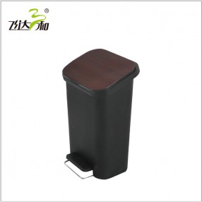 G2880 Beveled trash can 12L