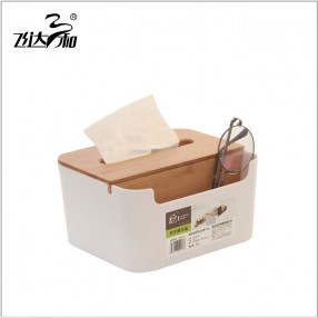 73136  Bamboo tissue box
