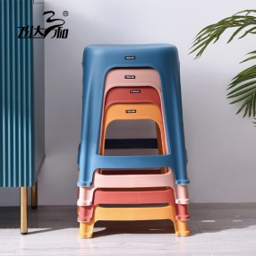 TX1870 Large square stool