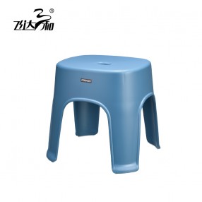 TX1860 Medium square stool